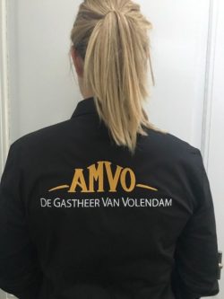 Borduur voorbeeld AMVO achterkant